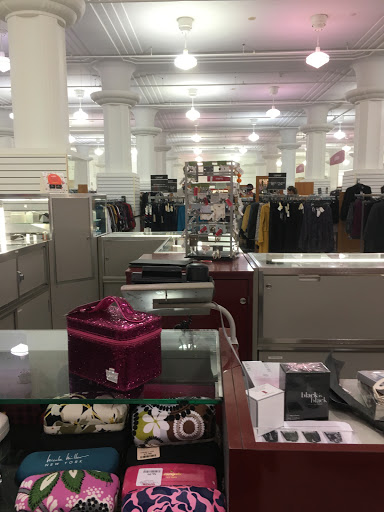 Department Store «T.J. Maxx», reviews and photos, 50 N Illinois St, Indianapolis, IN 46204, USA