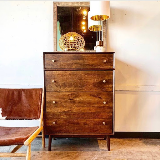 Furniture Store «Nadeau - Furniture with a Soul», reviews and photos, 7400 Kenwood Rd, Cincinnati, OH 45236, USA