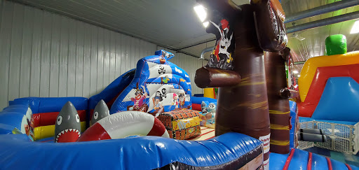 Intents Inflatables Indoor Fun Center