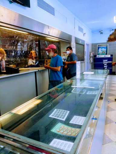 Post Office «United States Postal Service», reviews and photos, 761 Plumas St, Yuba City, CA 95991, USA