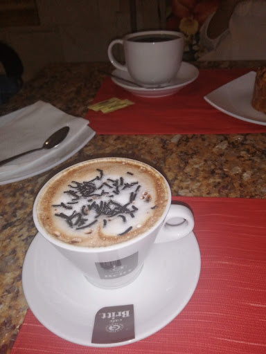 Sphaera Coffee & Bakery