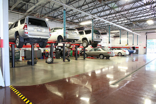 Toyota Dealer «Toyota of Lake City», reviews and photos, 13355 Lake City Way NE, Seattle, WA 98125, USA