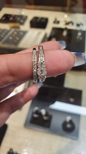 Pawn Shop «Gold Cup Pawn Shop», reviews and photos, 1315 Junction Hwy, Kerrville, TX 78028, USA