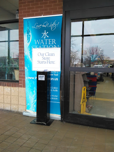 Supermarket «University Foods», reviews and photos, 1131 W Warren Ave, Detroit, MI 48201, USA