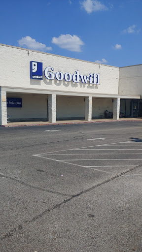 Goodwill Industries of Middle Tennessee, 1320 S Highland Ave, Jackson, TN 38301, Thrift Store