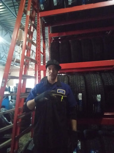 Tire Shop «Modern Tire & Auto Service», reviews and photos, 867 Cromwell Ave, Rocky Hill, CT 06067, USA