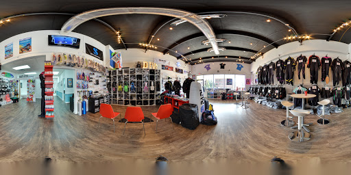 Dive Shop «Dive Georgia», reviews and photos, 168 Towne Lake Pkwy, Woodstock, GA 30188, USA