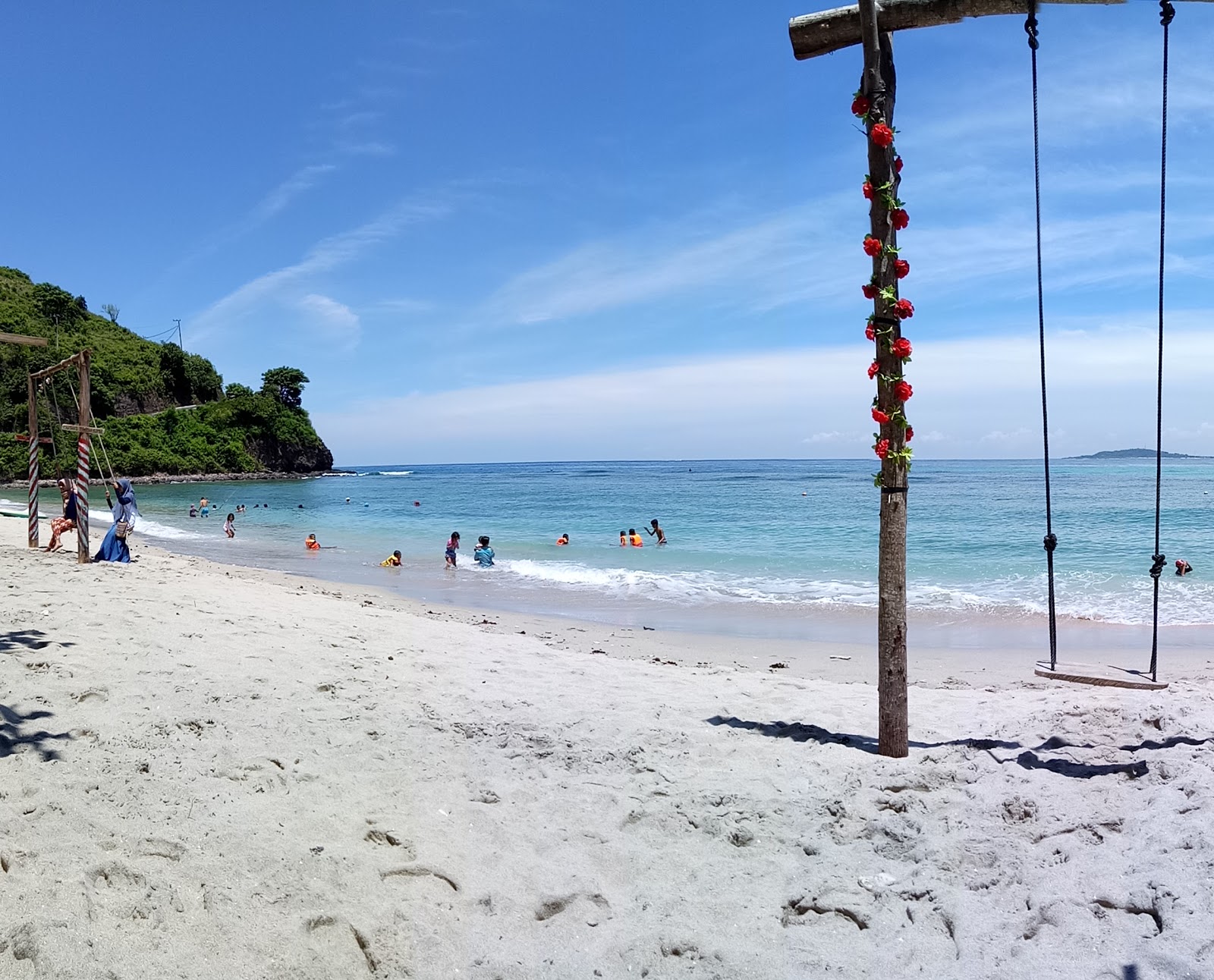 Fotografie cu Pandanan beach cu nivelul de curățenie înalt