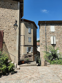 Château Médiéval de Désaignes du Restaurant Auberge de la Fontaine à Désaignes - n°4