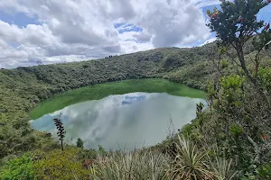 Parque Laguna de Guatavita image