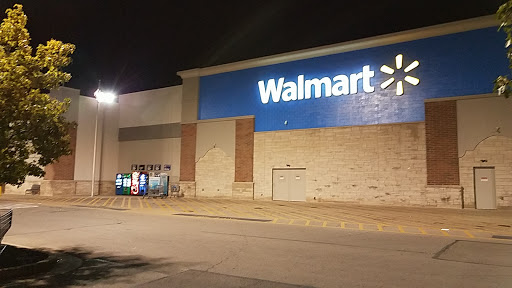 Department Store «Walmart Supercenter», reviews and photos, 2321 Charles St, Anderson, IN 46013, USA