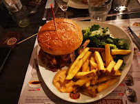 Hamburger du Restaurant de grillades à l'américaine Old Wild West à Lille - n°20