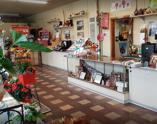 Florist «Kern Park Flower Shoppe», reviews and photos, 6713 SE Holgate Blvd, Portland, OR 97206, USA