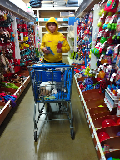 Pet Supply Store «PetSmart», reviews and photos, 421 Commerce Dr, Victor, NY 14564, USA