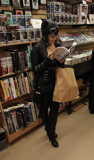 Comic Book Store «Earth 2 Comics», reviews and photos, 15017 Ventura Blvd, Sherman Oaks, CA 91403, USA