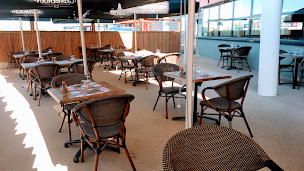 Photo n°2 de Restaurant Le Moulin - Bar Brasserie à Lys-Haut-Layon ()