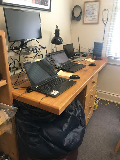 Santa Barbara Computer Repair PC Tech image