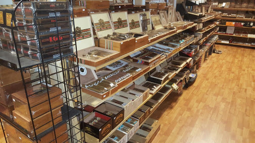 Beer Store «Beer N Cigar», reviews and photos, 3842 Union Deposit Rd, Harrisburg, PA 17109, USA