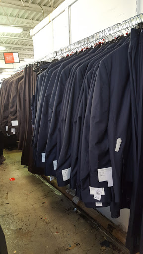 Clothing Store «K&G Fashion Superstore», reviews and photos, 5832 Columbia Pike, Falls Church, VA 22041, USA