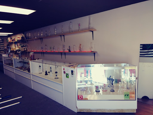 Tobacco Shop «Inferno Smoke Shop», reviews and photos, 2110 Mariner Blvd, Spring Hill, FL 34609, USA