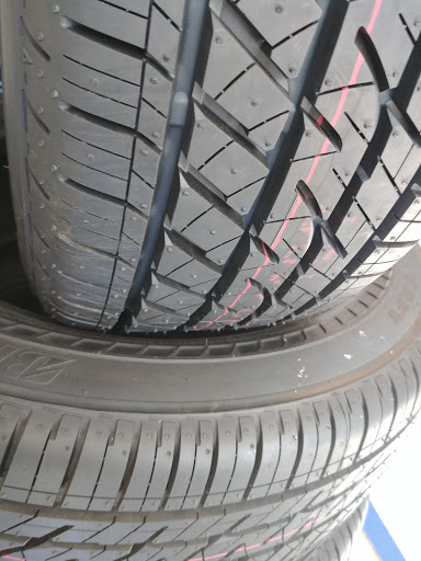 Tire Shop «Firestone Complete Auto Care», reviews and photos, 1001 Bridgewood Dr, Fort Worth, TX 76112, USA