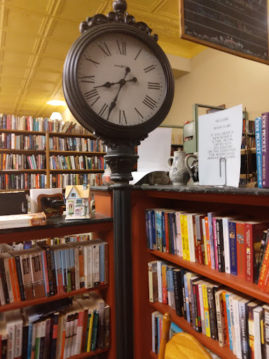 Used Book Store «Thimbleberry Books», reviews and photos, 166 S Central Ave, Marshfield, WI 54449, USA