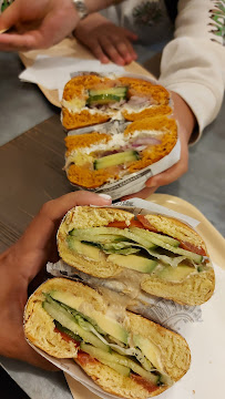 Sandwich au poulet du Restauration rapide BAGELSTEIN • Bagels & Coffee shop à Paris - n°10
