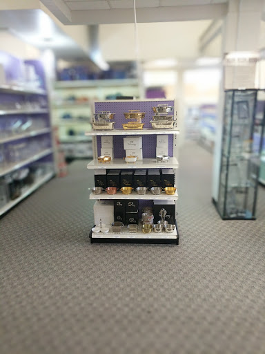 Electronics Store «DB Electronics», reviews and photos, 19 Clifton Ave, Lakewood, NJ 08701, USA