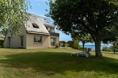 Maison face à la mer à Roscanvel