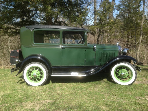 Auto Body Shop «Country Auto Inc», reviews and photos, 1501 Chamber Ct, Anamosa, IA 52205, USA