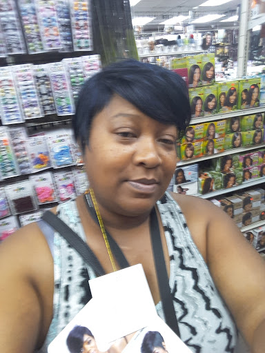 Wig Shop «Kings Wigs & Beauty Supply 1», reviews and photos, 5918 Stockton Blvd, Sacramento, CA 95824, USA