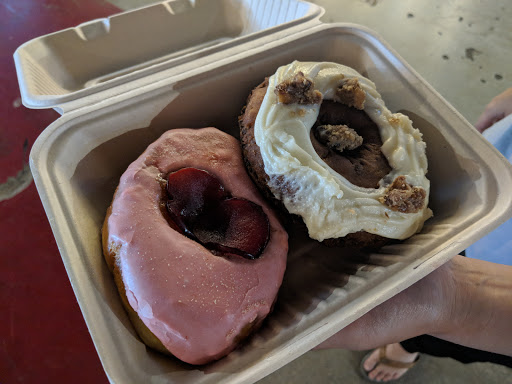 Donut Shop «Glazed & Confuzed Donuts», reviews and photos, 5301 Leetsdale Dr, Denver, CO 80246, USA