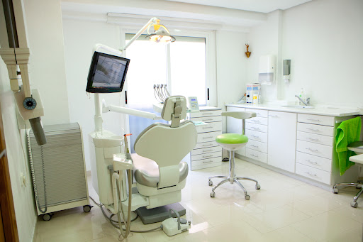 Clínica Dental El Muelle en Santa Pola, Alicante