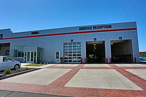 Toyota Dealer «Tony Divino Toyota», reviews and photos, 777 W Riverdale Rd, Riverdale, UT 84405, USA