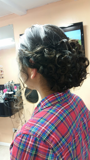 Beauty Salon «Dominican Hair Evolution Beauty Salon», reviews and photos, 388 School St, Woodbridge, NJ 07095, USA