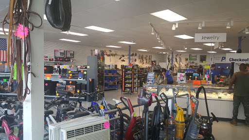 Pawn Shop «Allied Pawn Loans & Jewelry», reviews and photos, 2013 Central Ave #900, Dubuque, IA 52001, USA