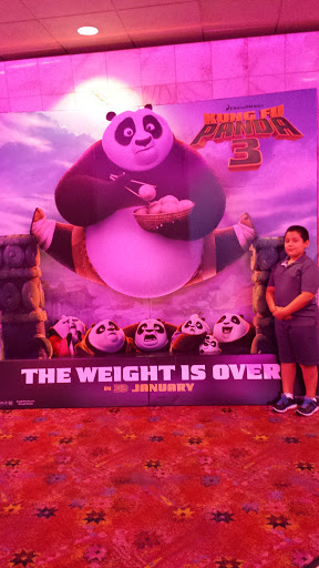 Movie Theater «Edwards Cerritos 10», reviews and photos, 12761 Towne Center Dr, Cerritos, CA 90703, USA