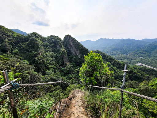 Xiaozishan Trail