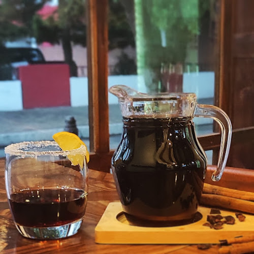 Opiniones de Nóz Coffee & Drink en Ambato - Pub