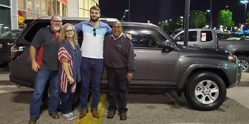 Toyota Dealer «Springhill Toyota», reviews and photos, 3062 Government Blvd, Mobile, AL 36606, USA