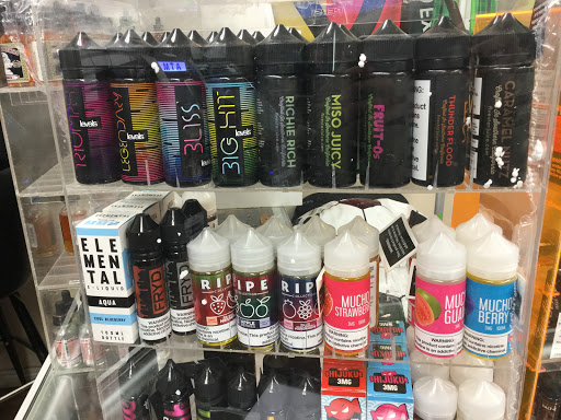 Tobacco Shop «AM SMOKE SHOP», reviews and photos, 1401 State St, Orem, UT 84057, USA