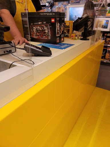 Toy Store «The LEGO Store», reviews and photos, 630 Old Country Road, Garden City, NY 11530, USA