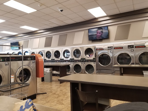 Laundry «Laundry & Tan Connection», reviews and photos, 7329 W 10th St, Indianapolis, IN 46214, USA