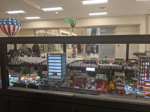 Shopping Mall «The Shops At Kenilworth», reviews and photos, 800 Kenilworth Dr, Towson, MD 21204, USA