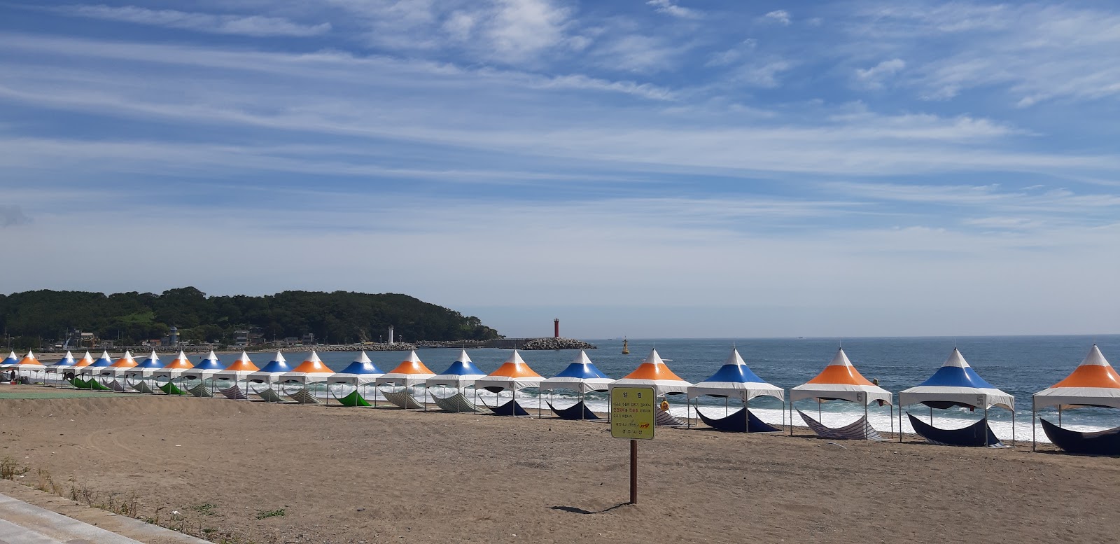 Foto di Najeong Beach - luogo popolare tra gli intenditori del relax