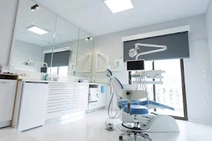 Dentist Athanasios Papadopoulos image