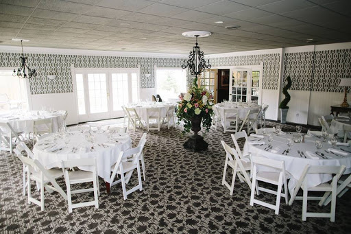 Grey Gables Restaurant & Catering image 8