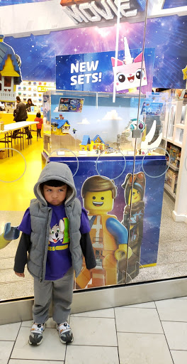 Toy Store «The LEGO Store», reviews and photos, 6600 Topanga Canyon Blvd, Canoga Park, CA 91303, USA