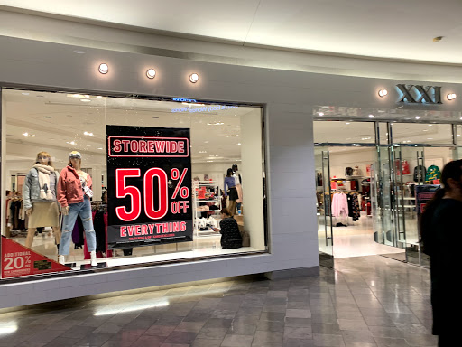 Shopping Mall «West County Center», reviews and photos, 80 W County Center Dr, Des Peres, MO 63131, USA