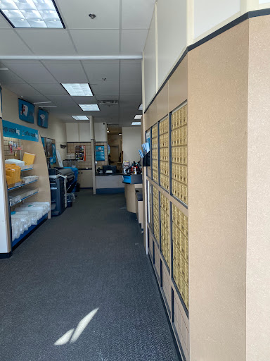 Shipping and Mailing Service «The UPS Store», reviews and photos, 285 Berlin Turnpike, Berlin, CT 06037, USA